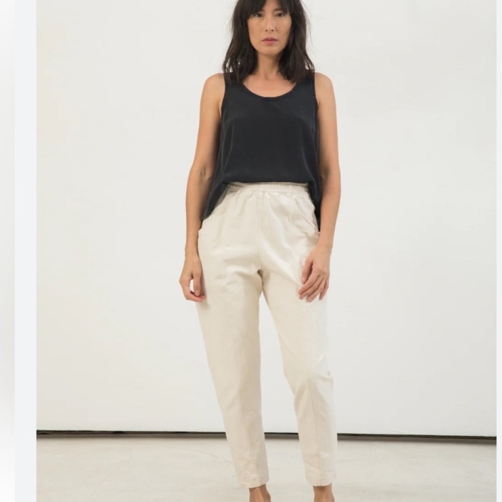 Elizabeth Suzann Pants Clyde Work Pants in Cotton Natural Cream - Picture 2 of 6
